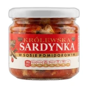 Królewska sardynka w sosie pomidorowym 280 g PETROPAT — opakowanie na białym tle