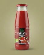 Ekologiczna passata pomidorowa  690g Bio Naturo — opakowanie na tle w kolorze produktu