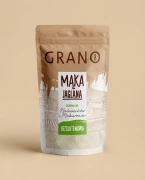 Bezglutenowa mąka jaglana 500g Grano — opakowanie na tle w kolorze produktu
