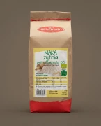 Mąka żytnia BIO 1kg Młyn Niedźwiady — opakowanie na tle w kolorze produktu