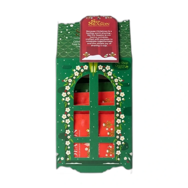 Zestaw ekologicznych herbat i naparów 36 g English Tea Shop — opakowanie na białym tle